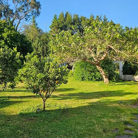 Granja Santa Ana, Vacas Y Playa 度假居 *